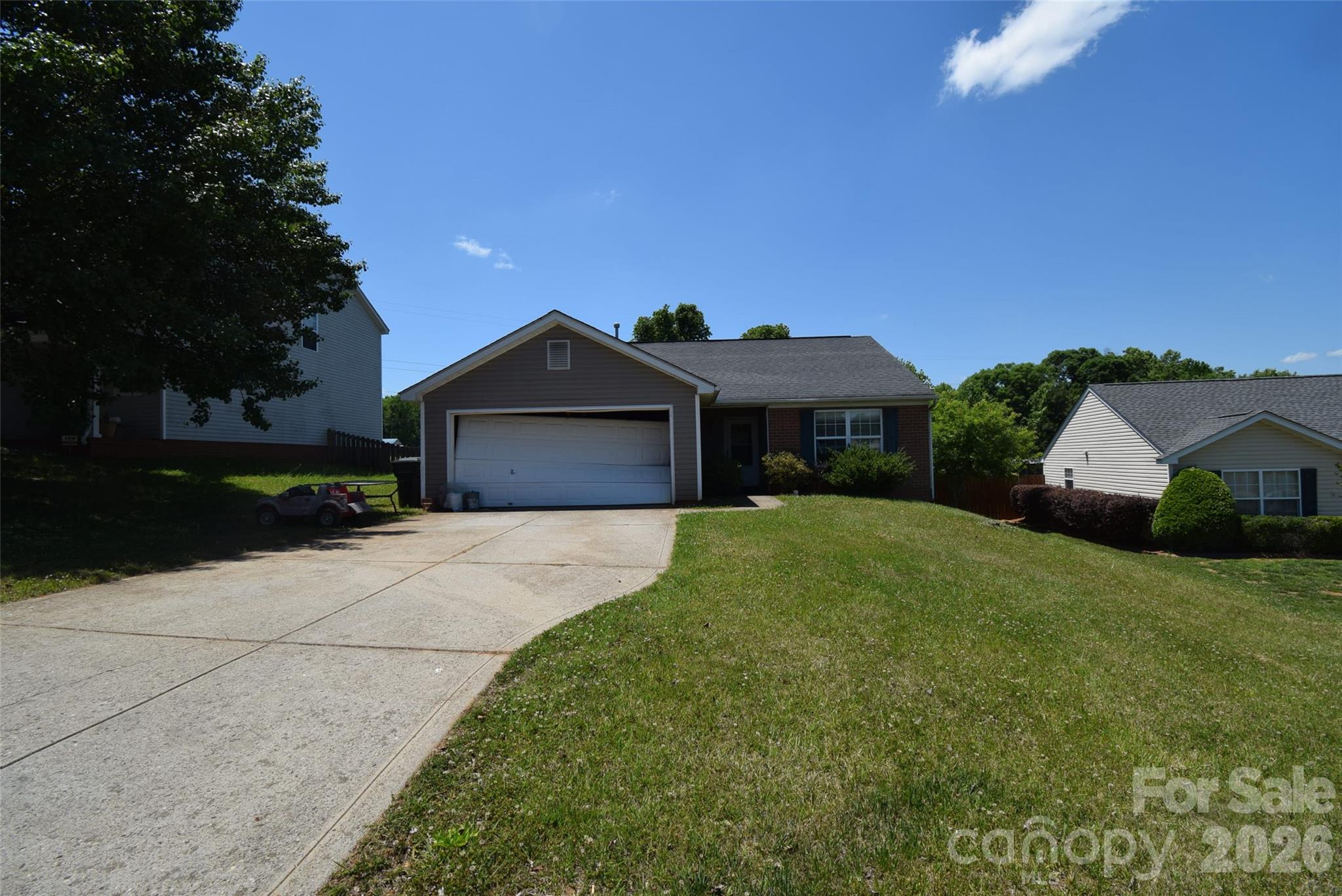 633 Overlook Road Lowell NC 28098