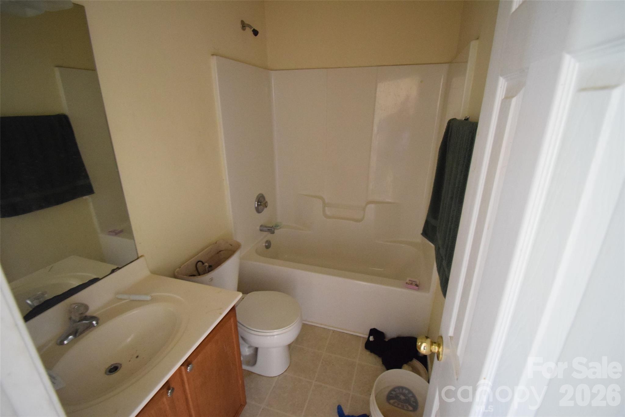 633 Overlook Road Lowell NC 28098