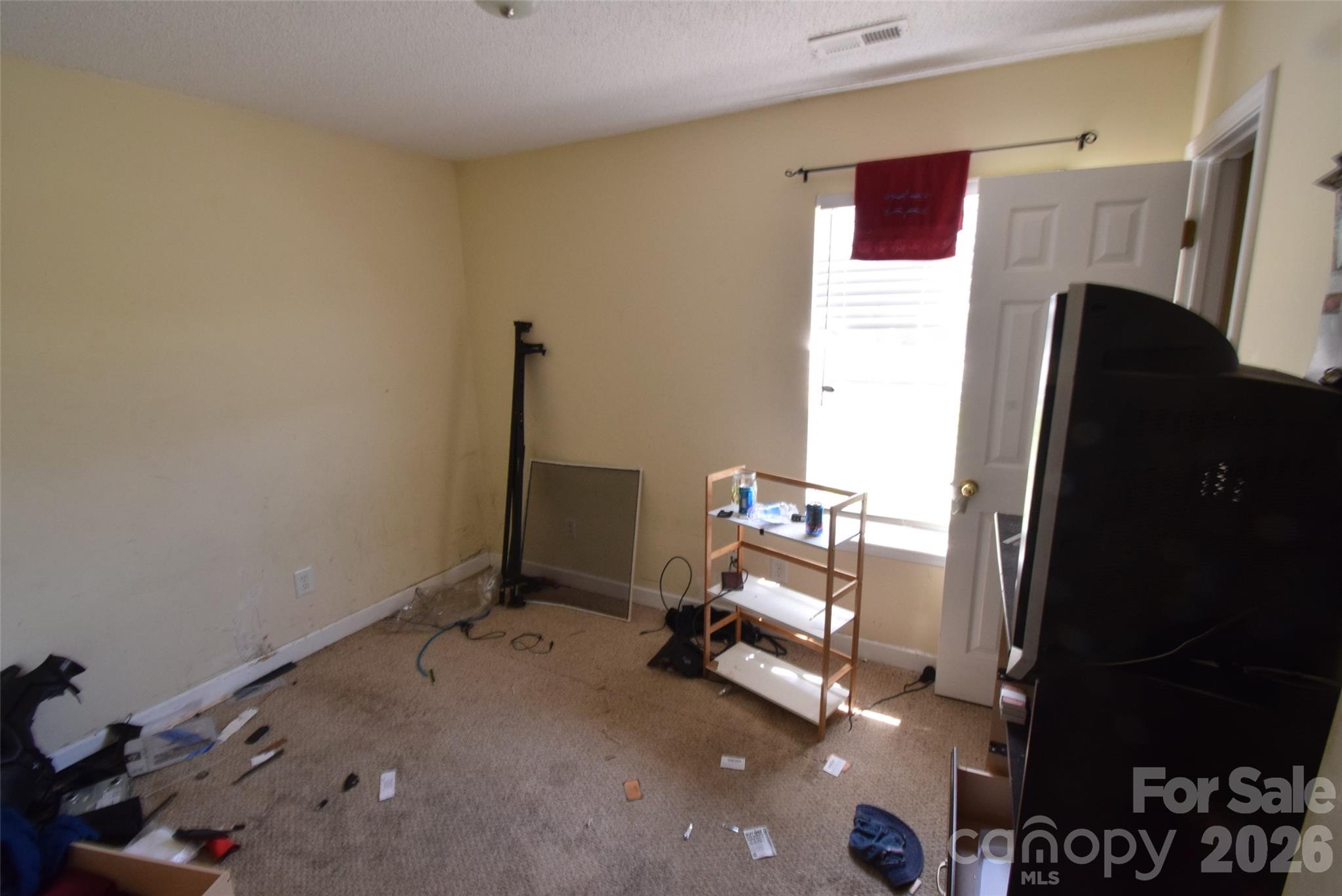 633 Overlook Road Lowell NC 28098
