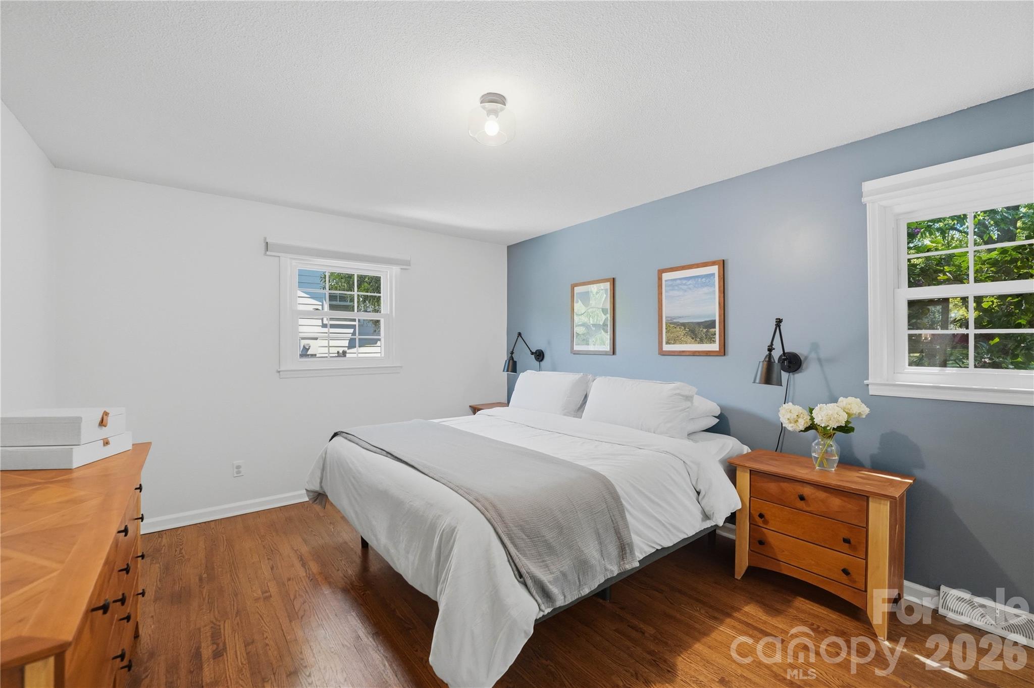 1061 Eaglewood Avenue Charlotte NC 28212