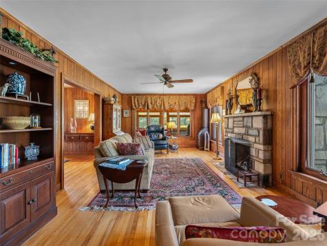 4125 State Highway 197 Highway S Burnsville NC 28714