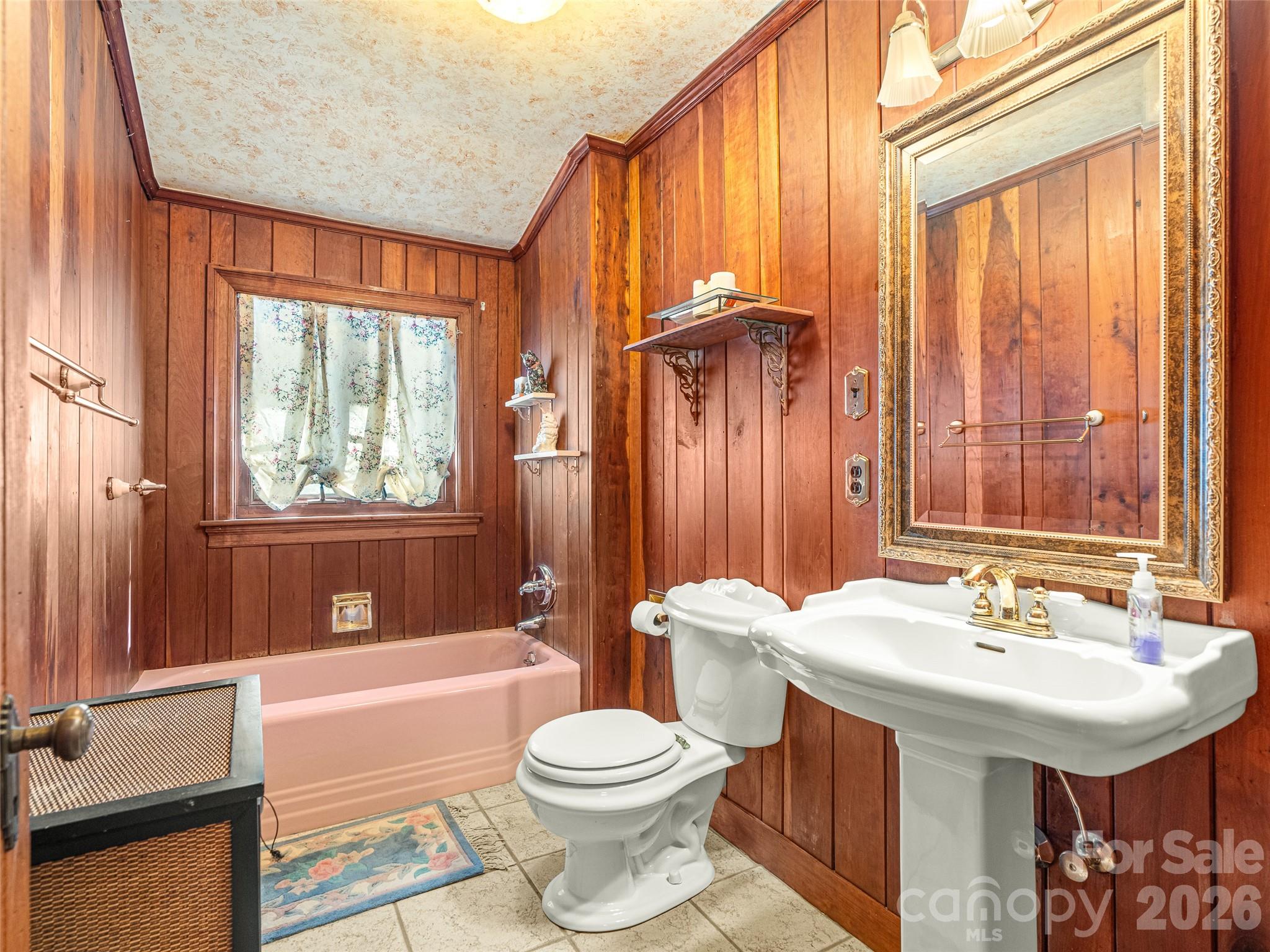 4125 State Highway 197 Highway S Burnsville NC 28714