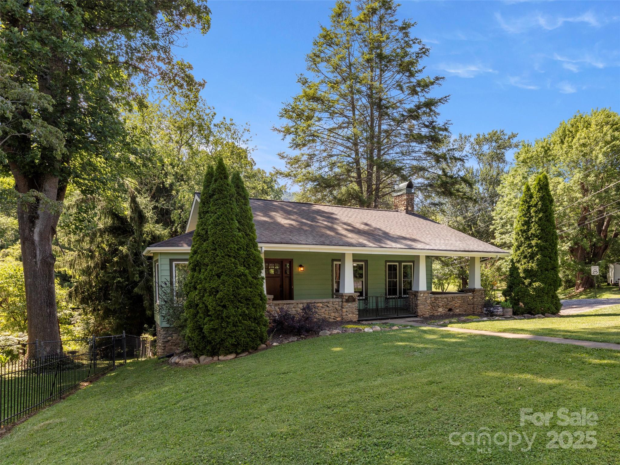 169 Love Lane Waynesville NC 28786