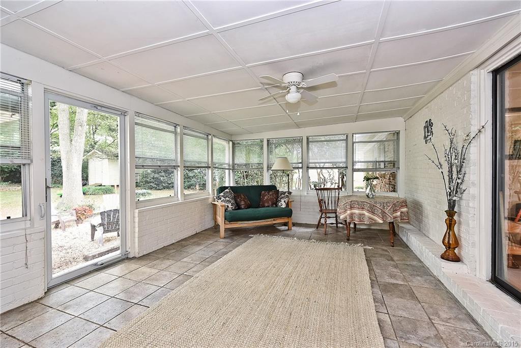 6008 Sheppard Court Charlotte NC 28211