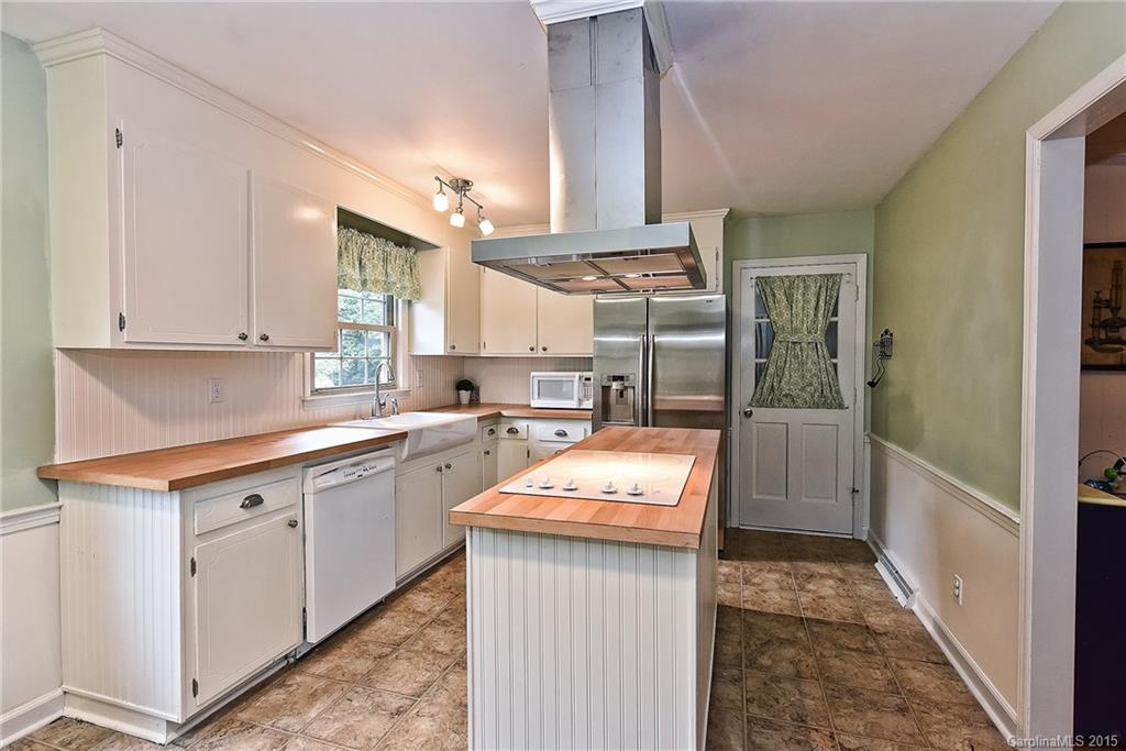 6008 Sheppard Court Charlotte NC 28211
