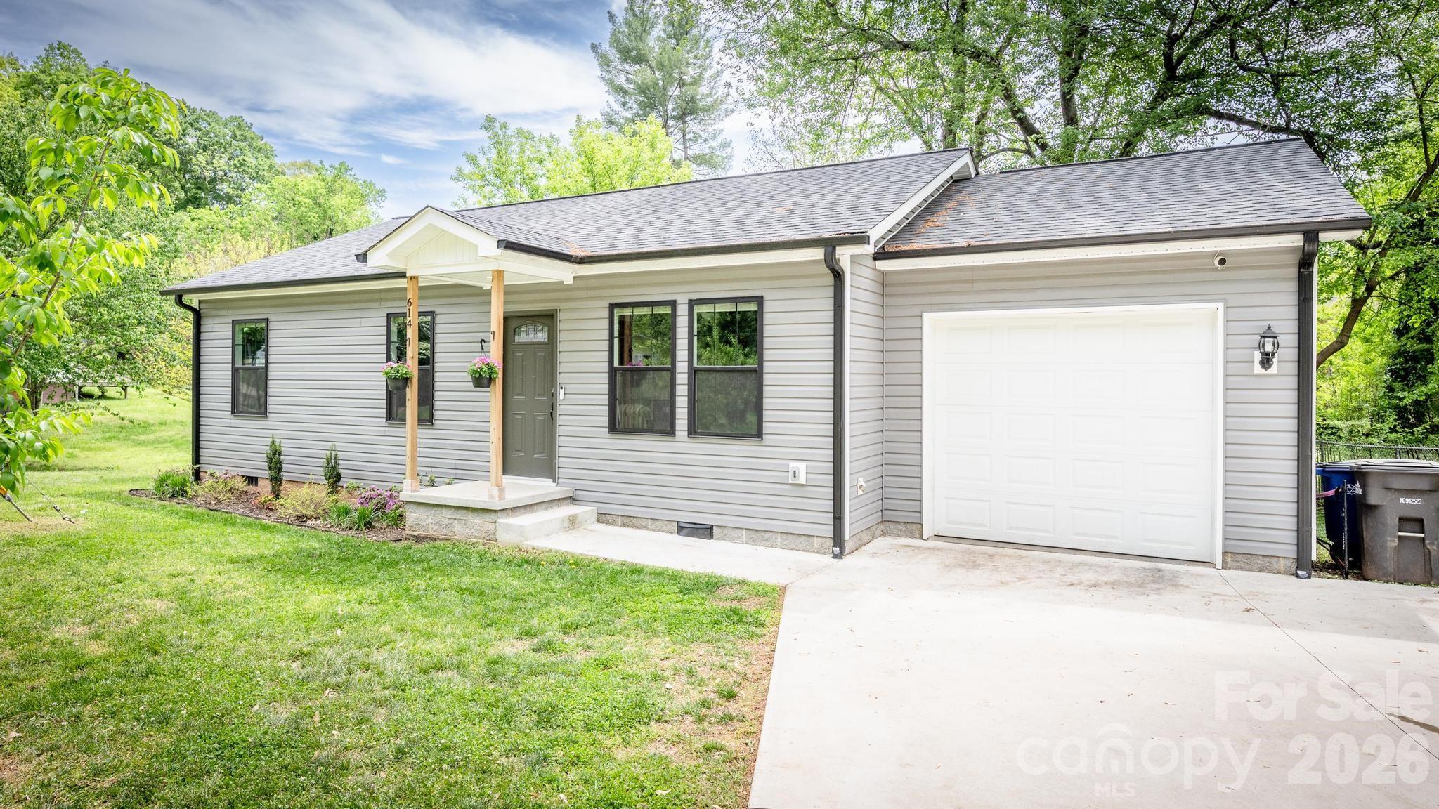 614 E Front Street Statesville NC 28677