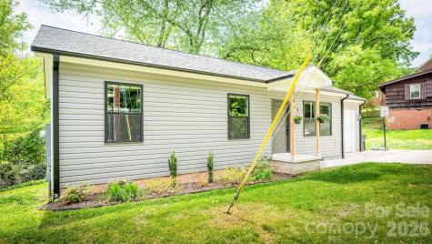 614 E Front Street Statesville NC 28677