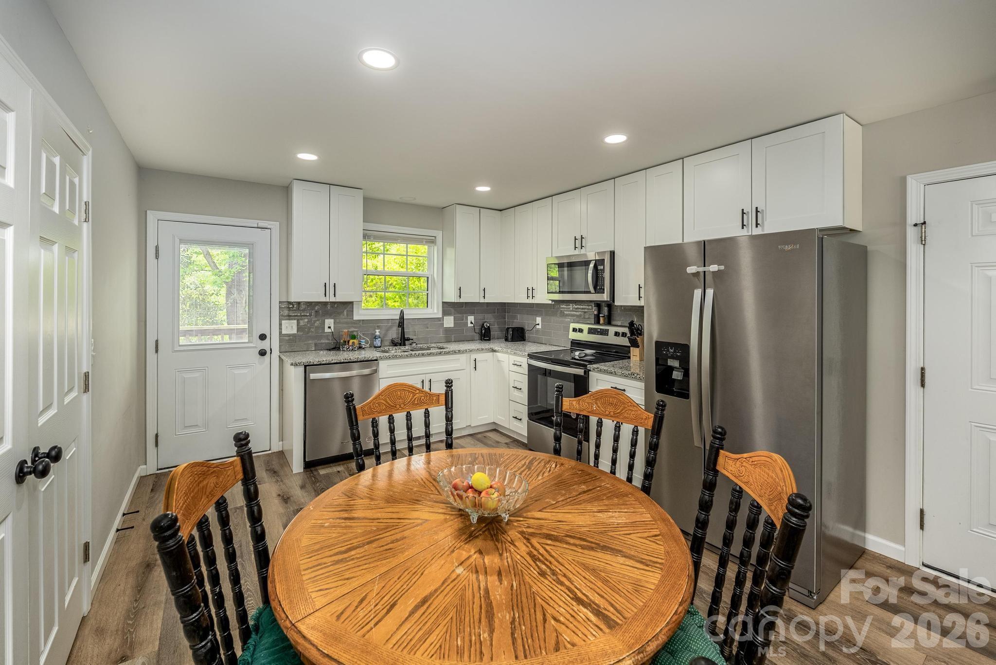 614 E Front Street Statesville NC 28677
