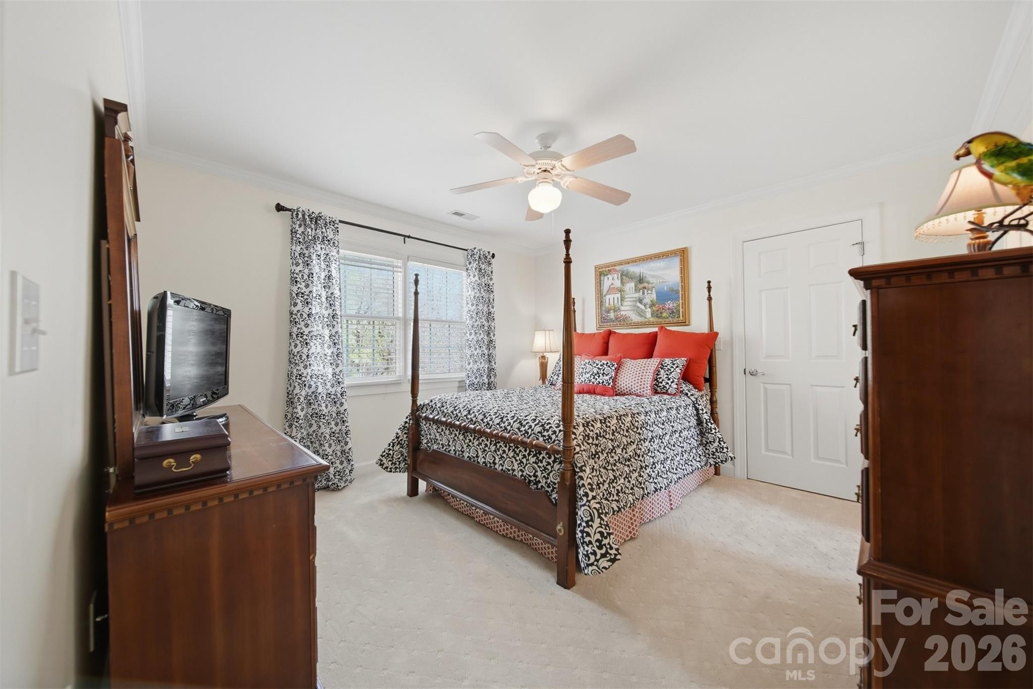 3704 8th Street Place NW Hickory NC 28601