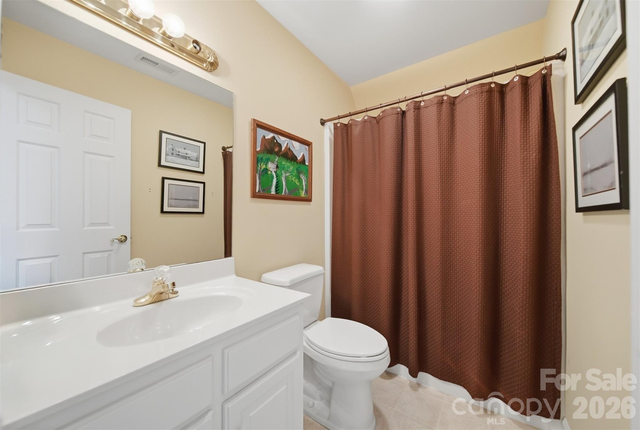 3704 8th Street Place NW Hickory NC 28601
