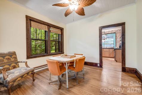 257 Henderson Drive Hot Springs NC 28743