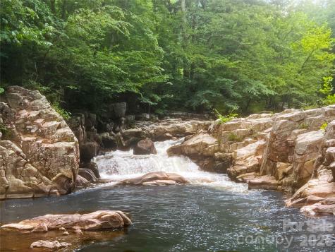 257 Henderson Drive Hot Springs NC 28743