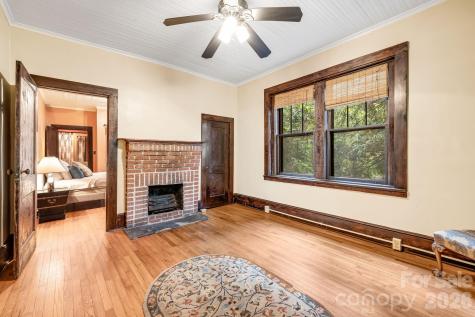 257 Henderson Drive Hot Springs NC 28743