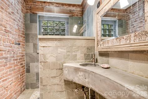 257 Henderson Drive Hot Springs NC 28743
