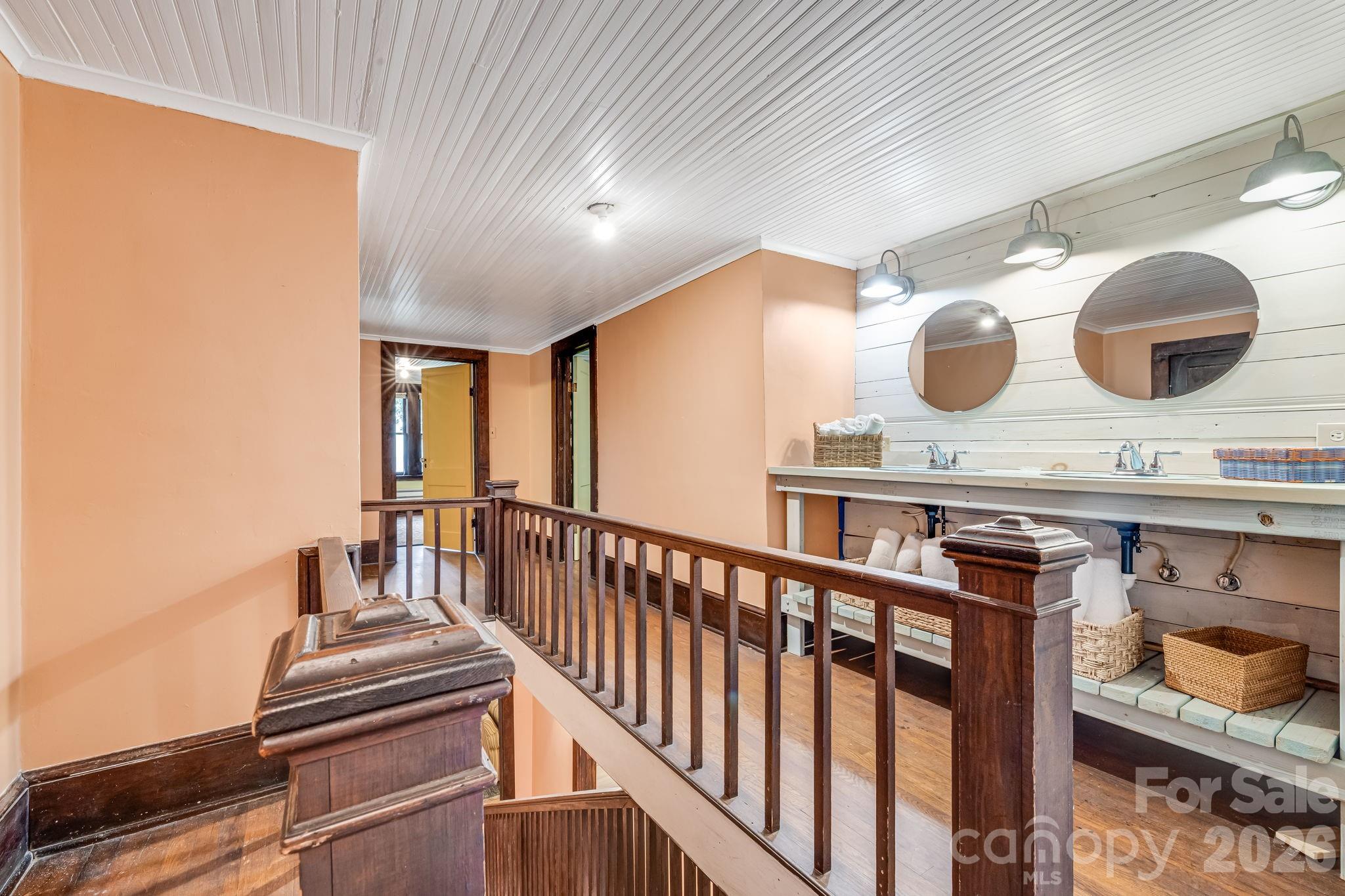 257 Henderson Drive Hot Springs NC 28743