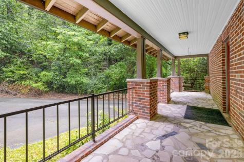 257 Henderson Drive Hot Springs NC 28743
