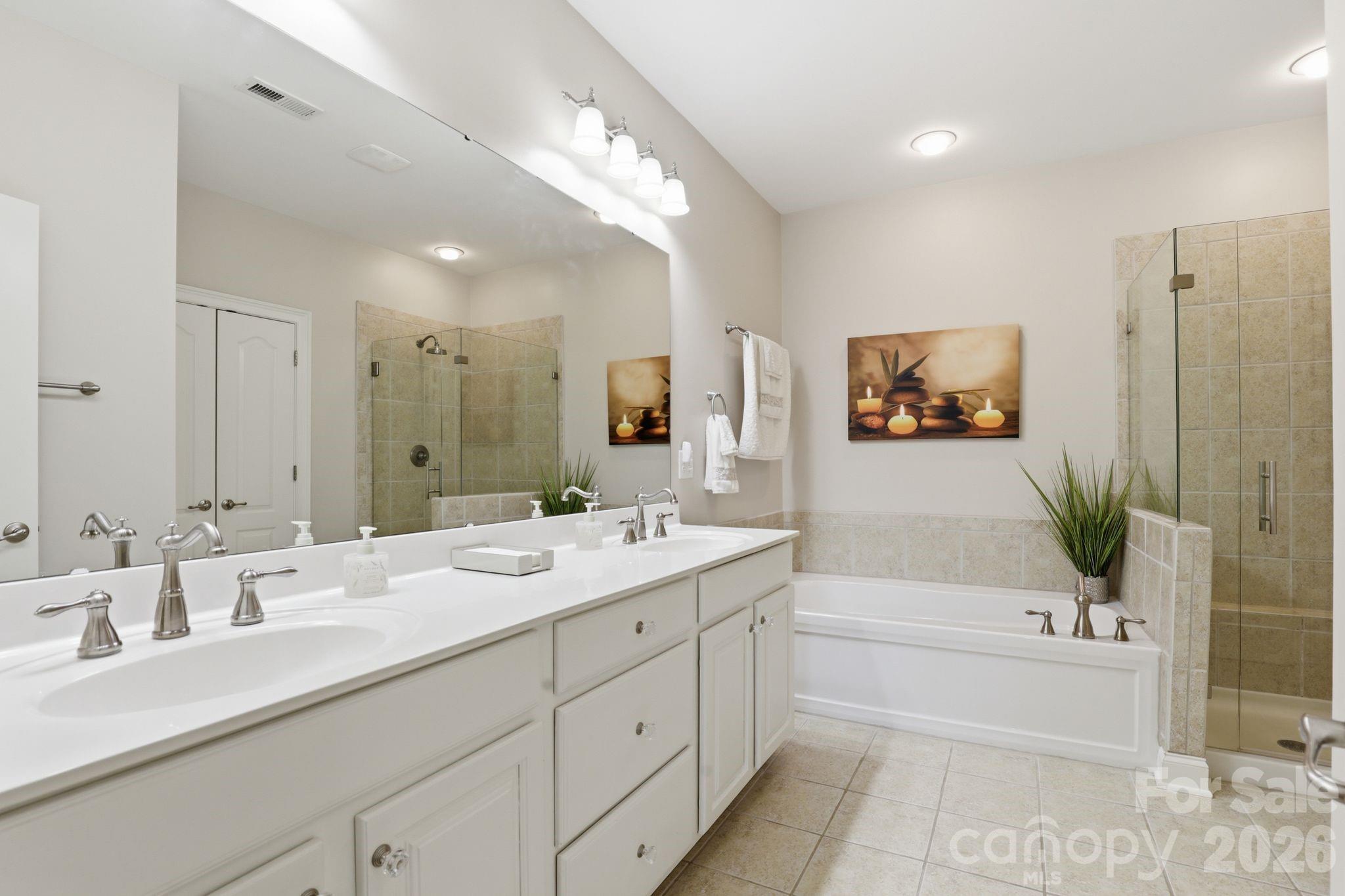8246 Indigo Row Charlotte NC 28277