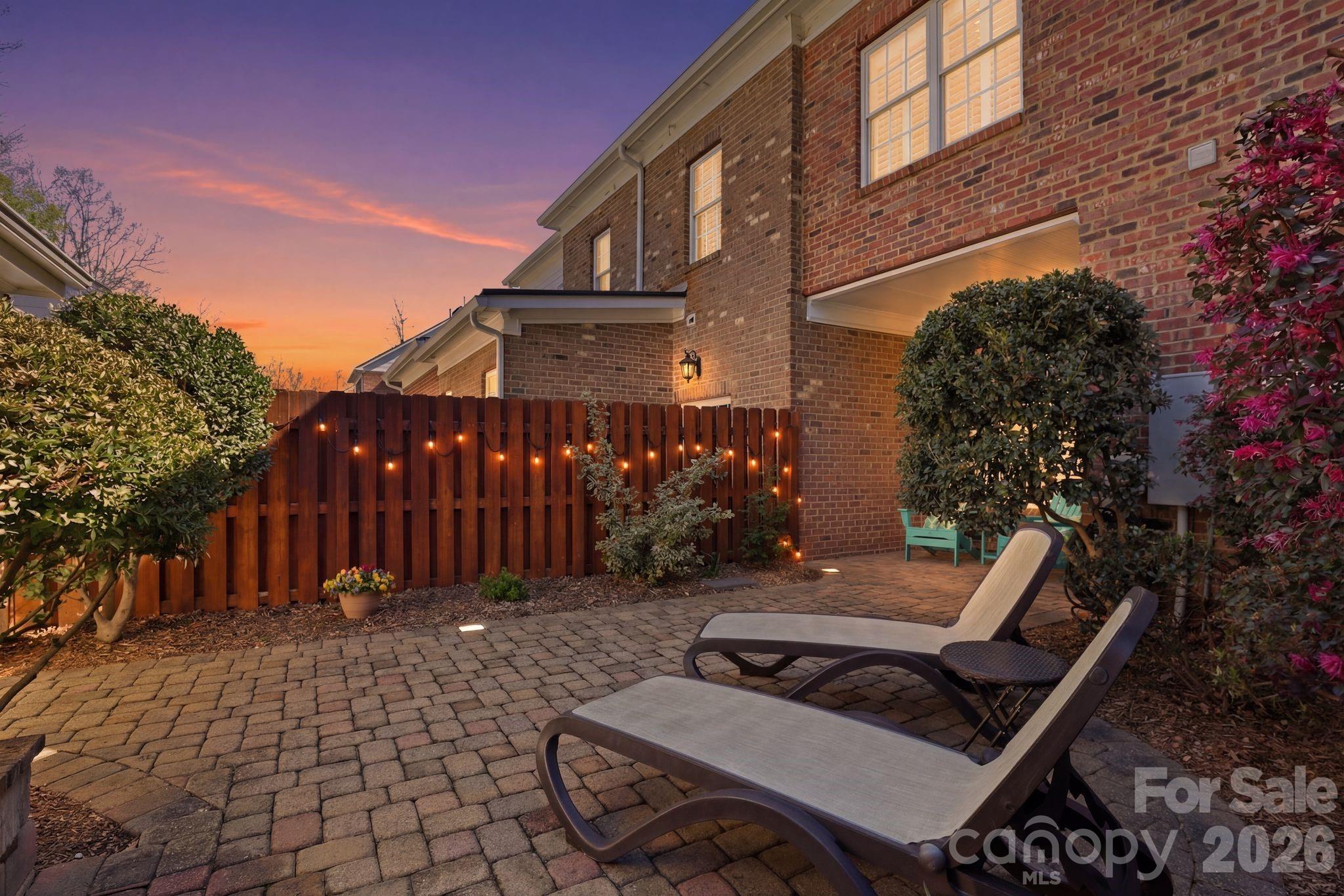 8246 Indigo Row Charlotte NC 28277