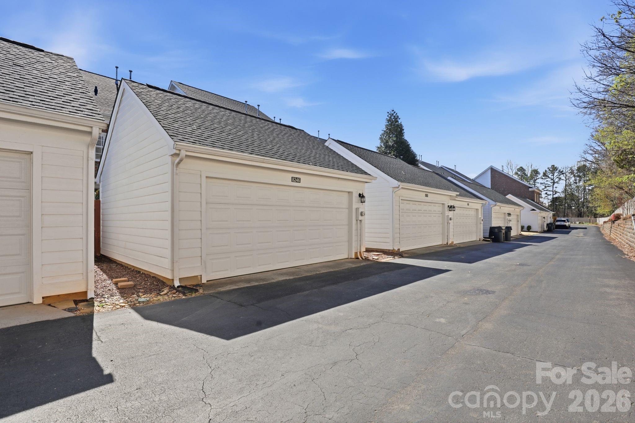 8246 Indigo Row Charlotte NC 28277