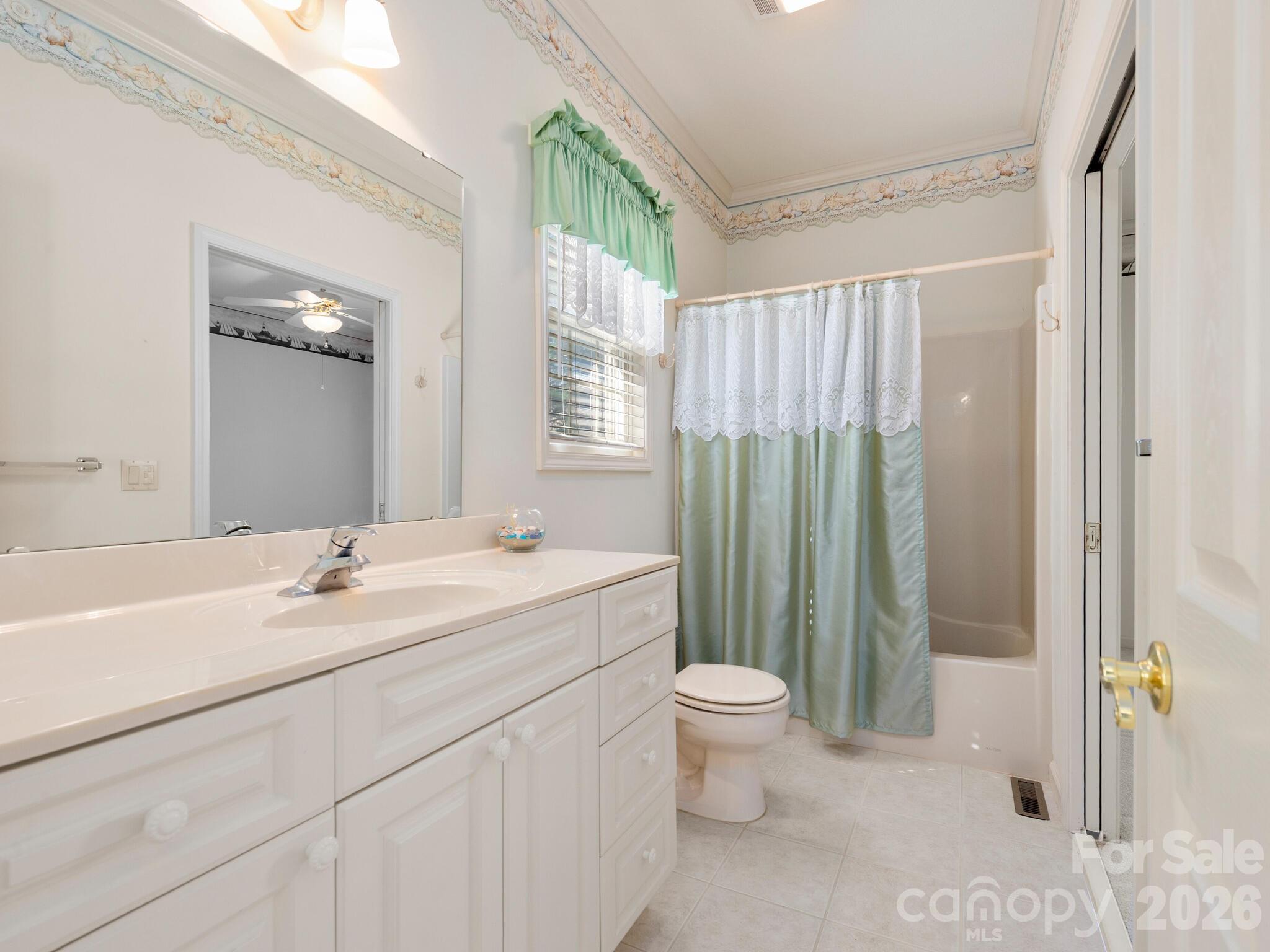 17 Ashton Forest Court Hendersonville NC 28739