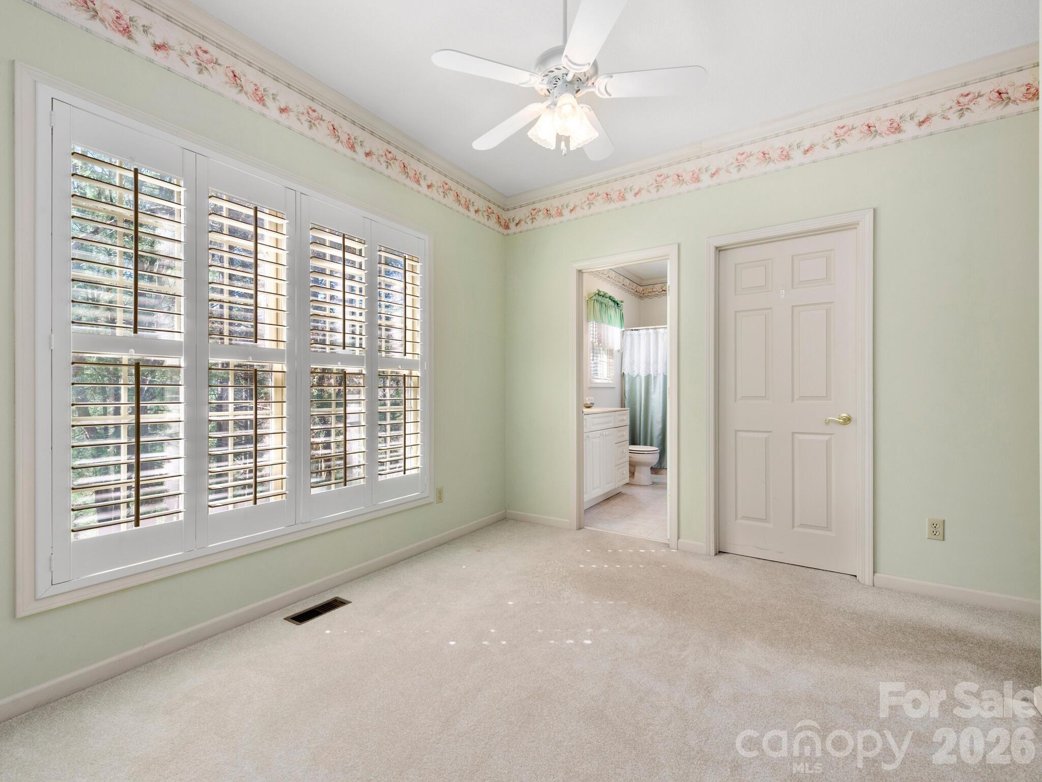 17 Ashton Forest Court Hendersonville NC 28739