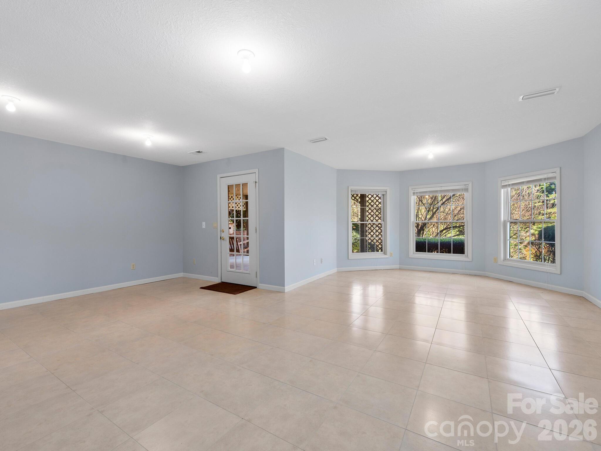 17 Ashton Forest Court Hendersonville NC 28739