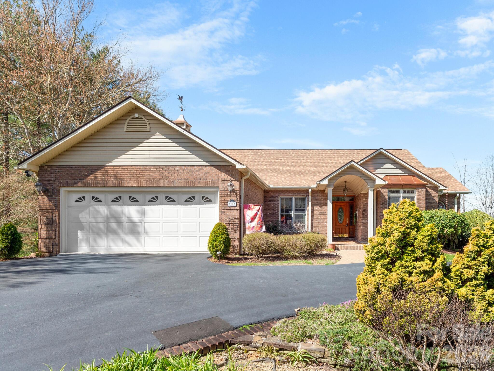 17 Ashton Forest Court Hendersonville NC 28739