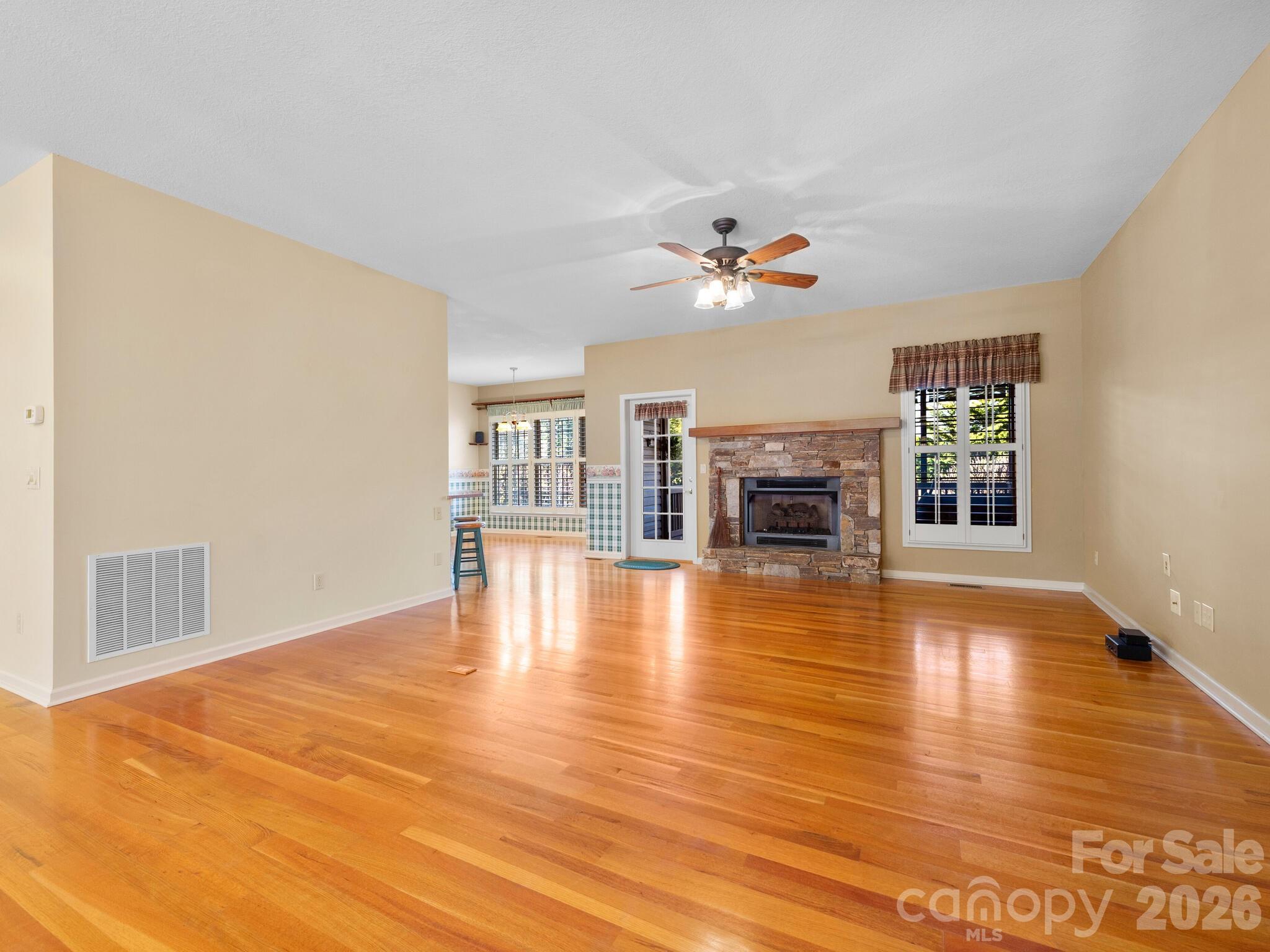 17 Ashton Forest Court Hendersonville NC 28739