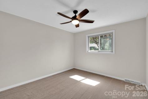 1411 E Maiden Road Maiden NC 28650