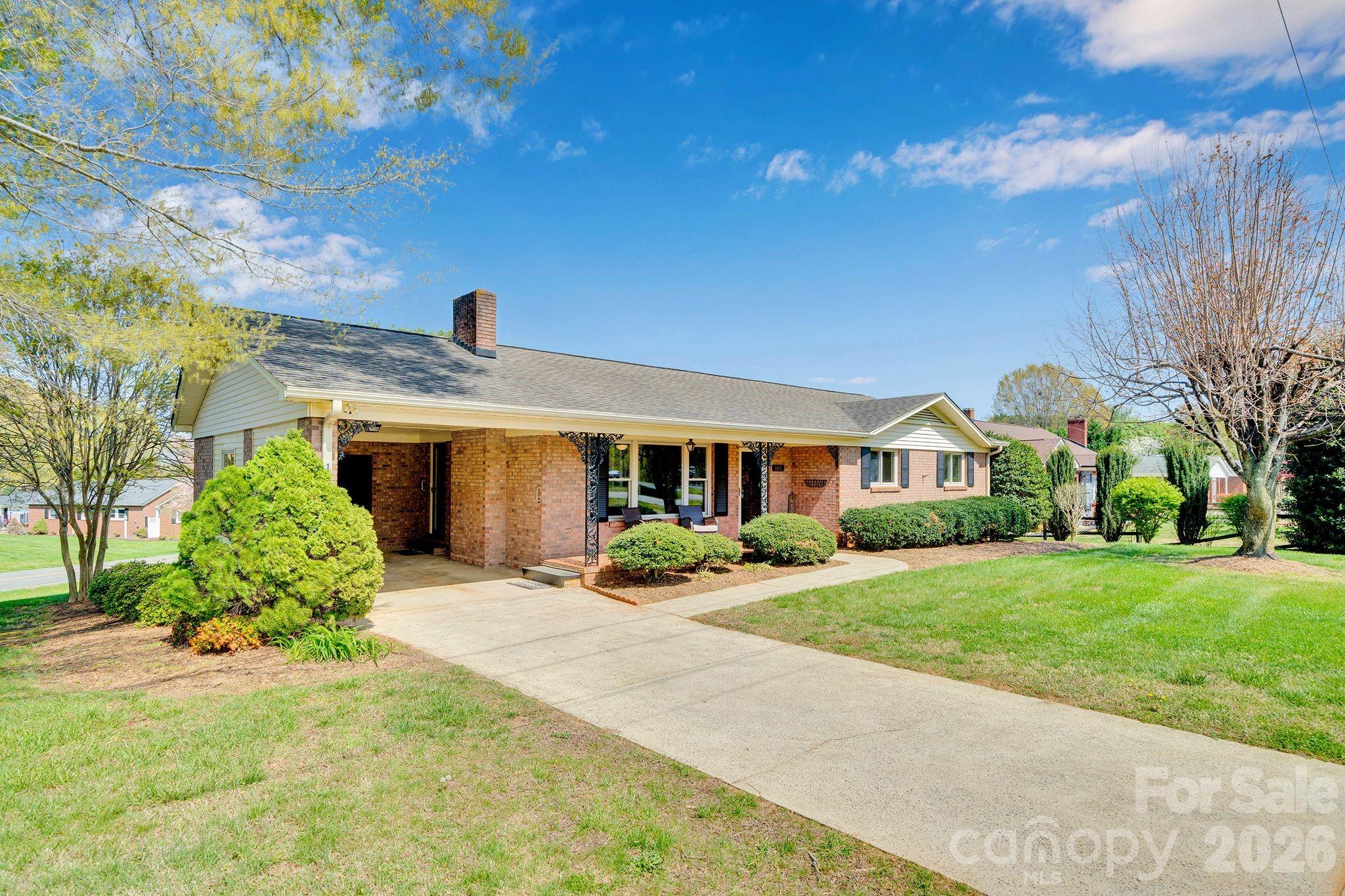 1411 E Maiden Road Maiden NC 28650
