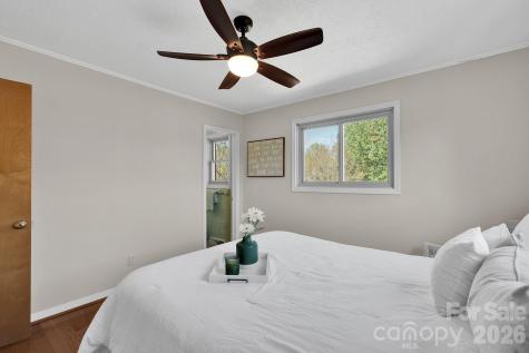 1411 E Maiden Road Maiden NC 28650