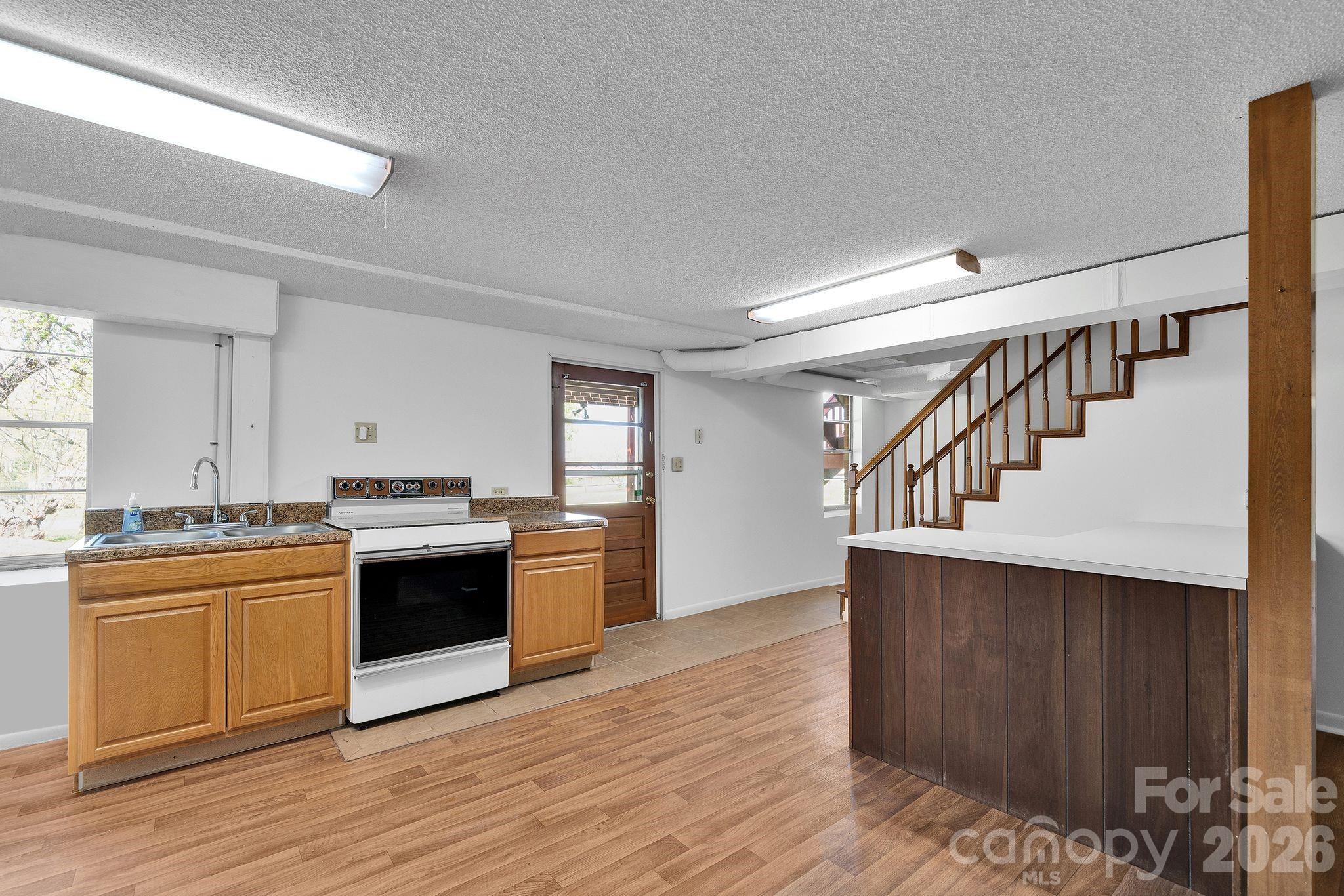 1411 E Maiden Road Maiden NC 28650