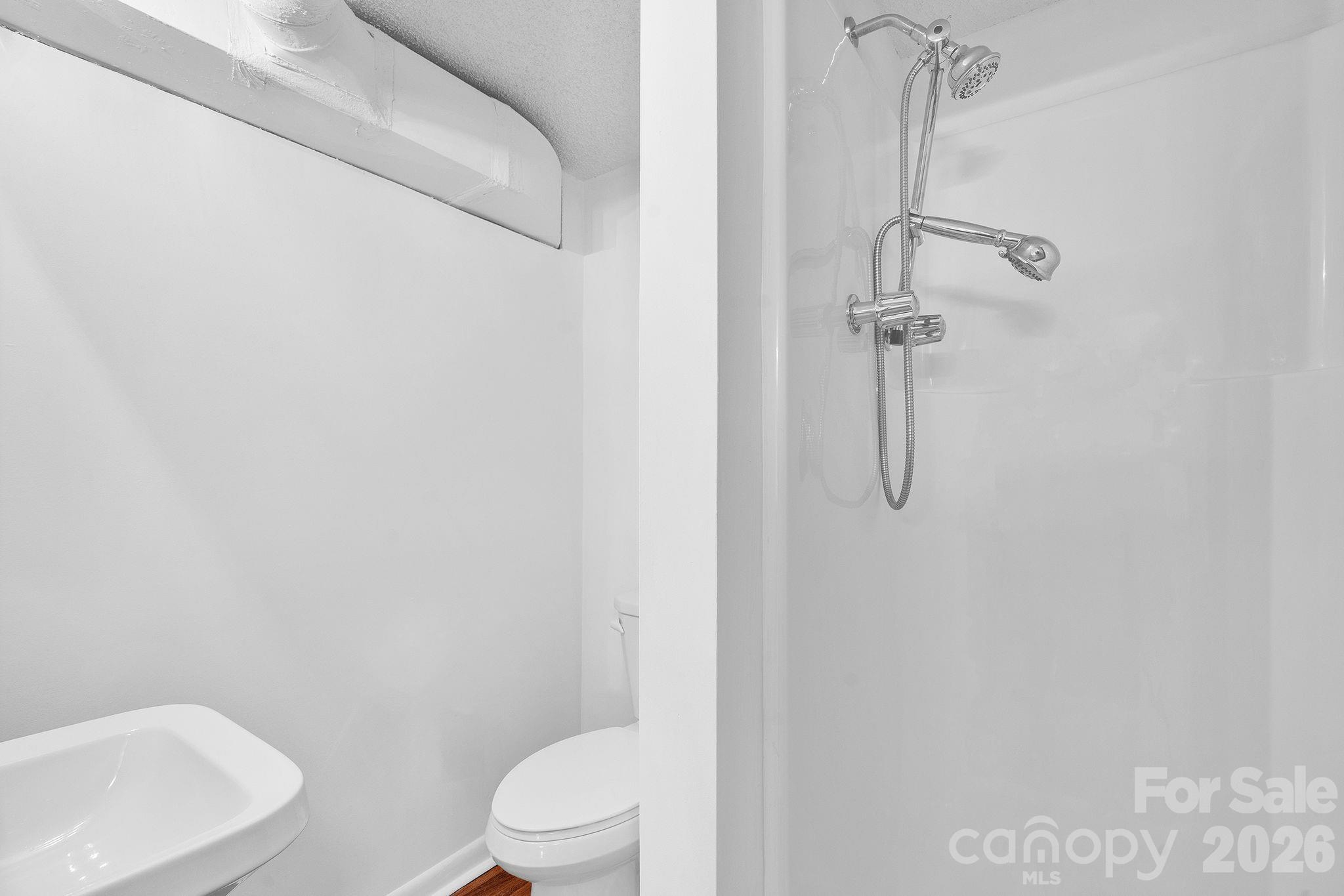 1411 E Maiden Road Maiden NC 28650