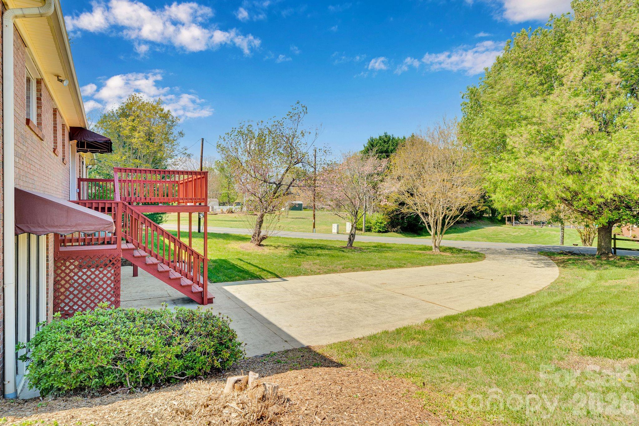 1411 E Maiden Road Maiden NC 28650
