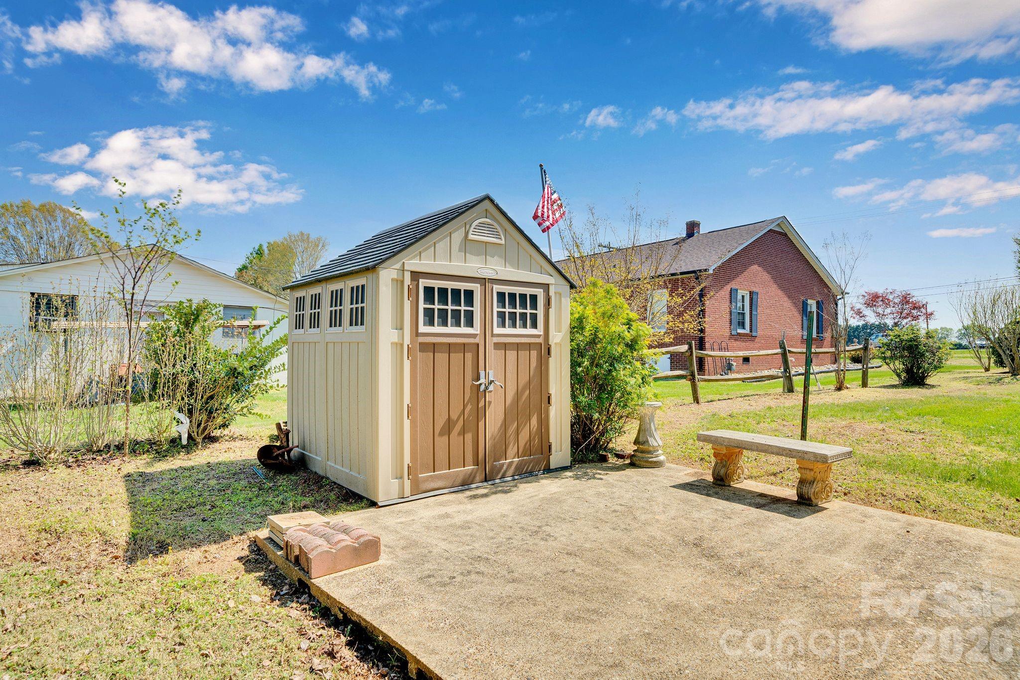1411 E Maiden Road Maiden NC 28650