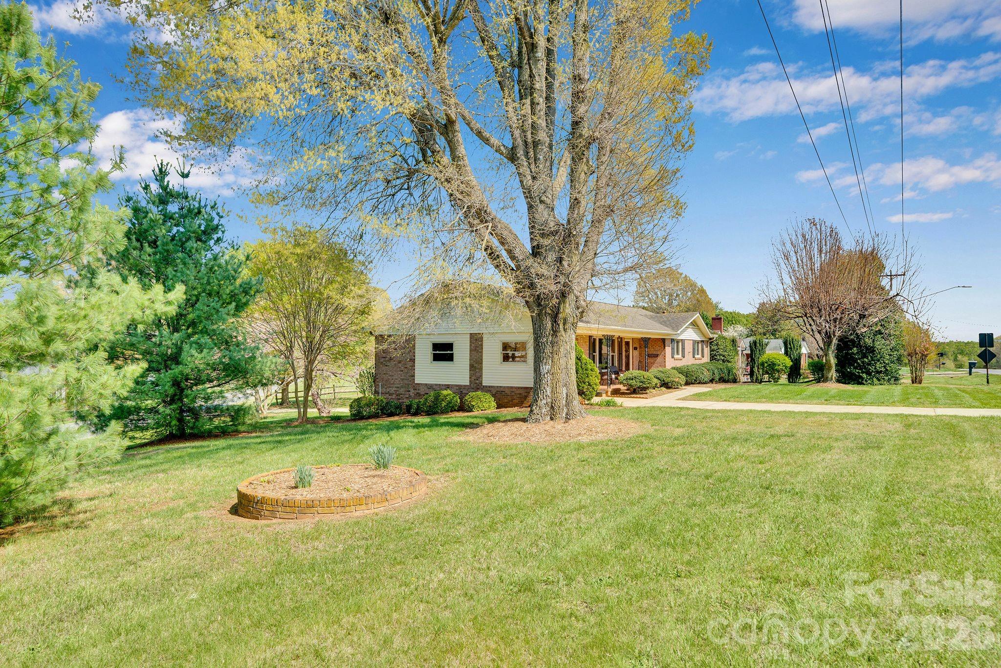 1411 E Maiden Road Maiden NC 28650