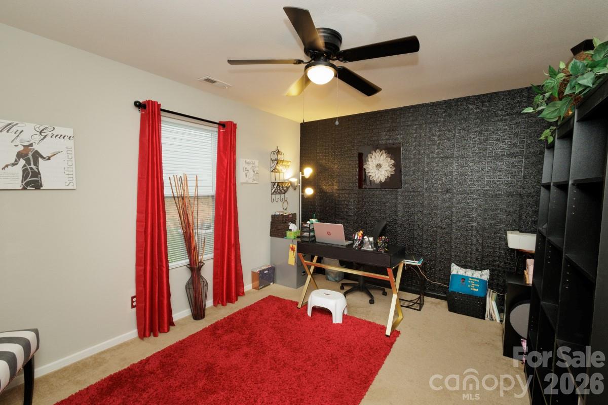 6135 Blue Ash Lane Charlotte NC 28215
