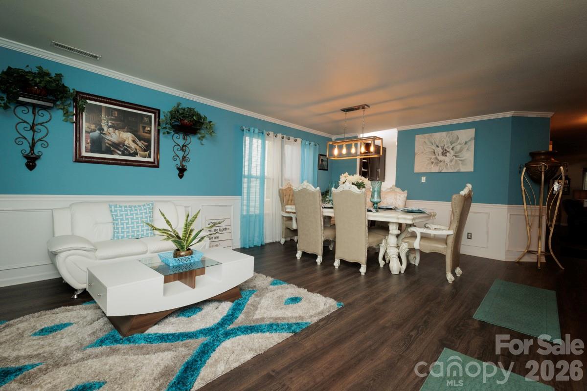 6135 Blue Ash Lane Charlotte NC 28215