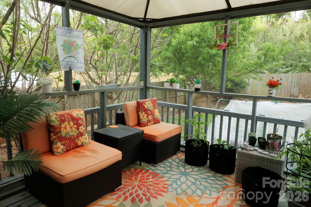 6135 Blue Ash Lane Charlotte NC 28215