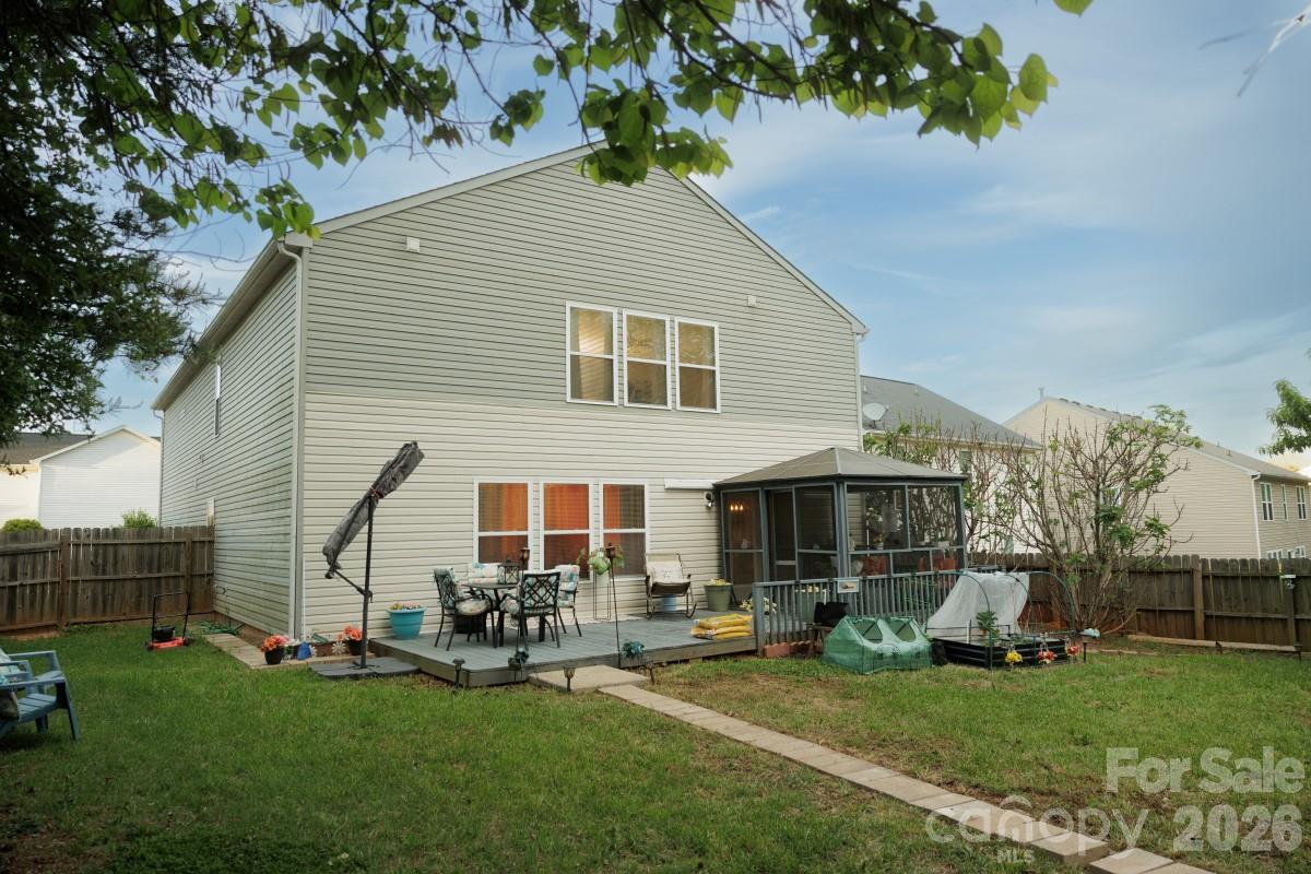 6135 Blue Ash Lane Charlotte NC 28215