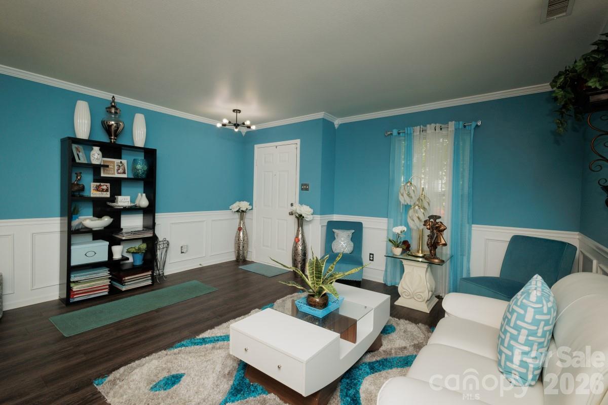 6135 Blue Ash Lane Charlotte NC 28215