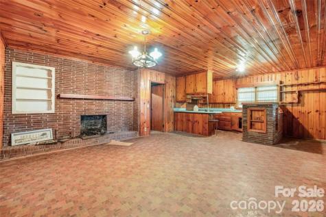 2412 Daves Drive Shelby NC 28150