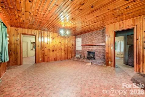 2412 Daves Drive Shelby NC 28150
