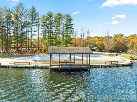30 Tala Court Brevard NC 28712