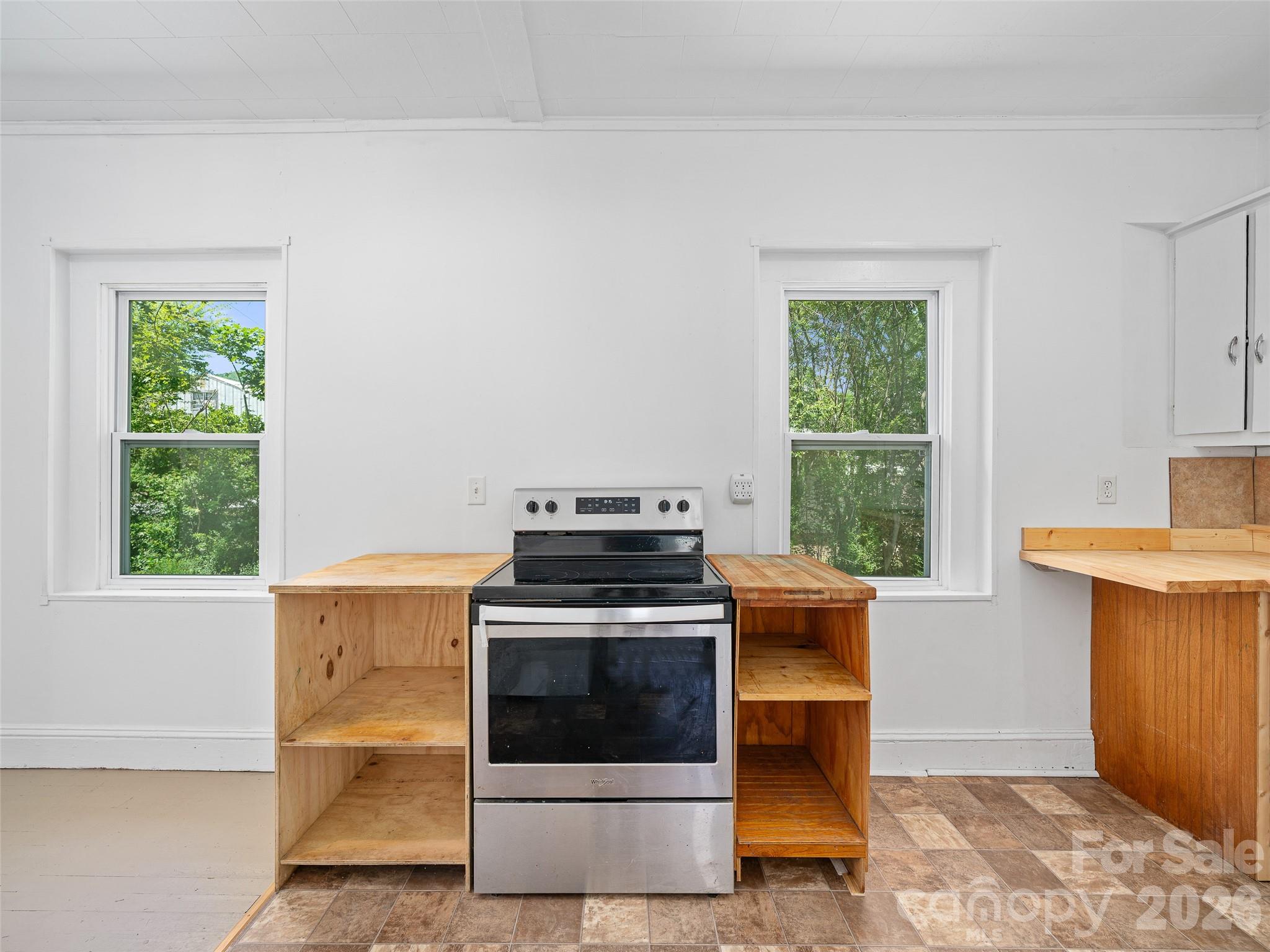 9 Ivy Street Burnsville NC 28714