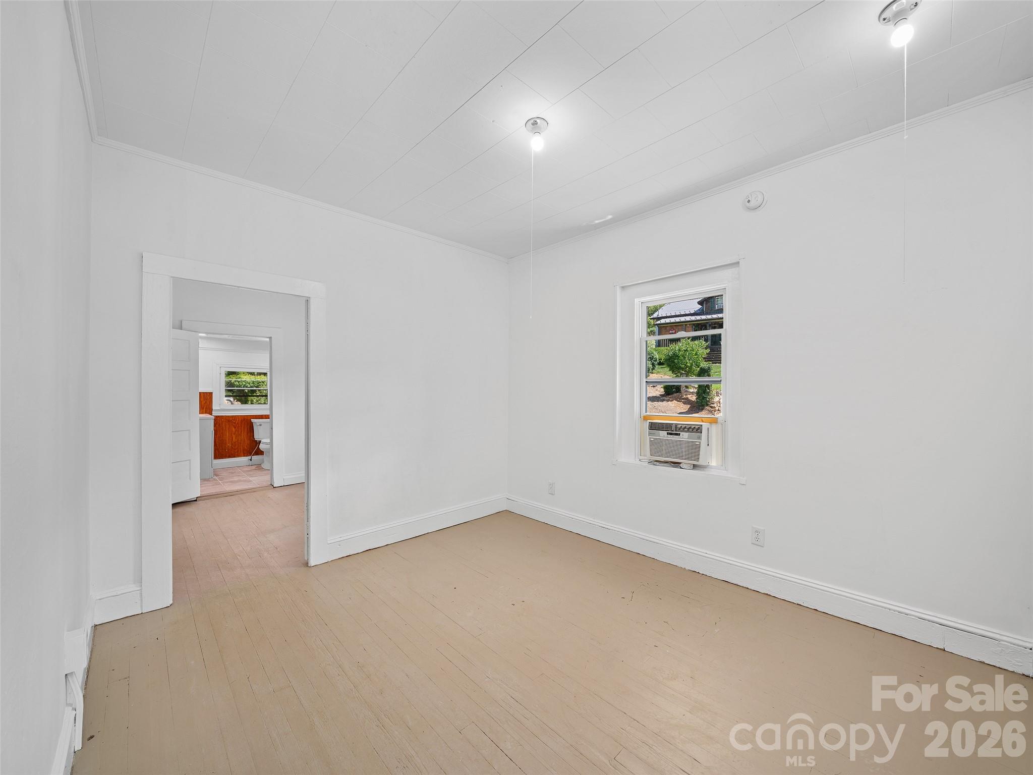 9 Ivy Street Burnsville NC 28714