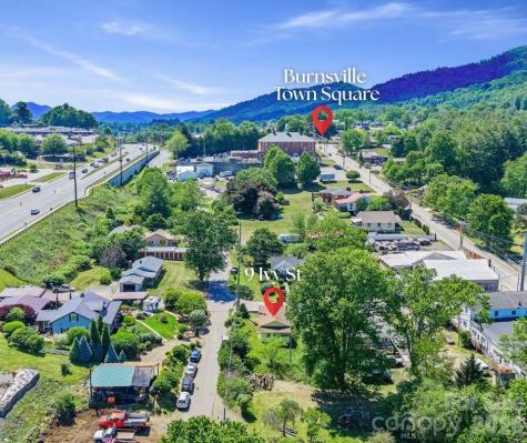 9 Ivy Street Burnsville NC 28714