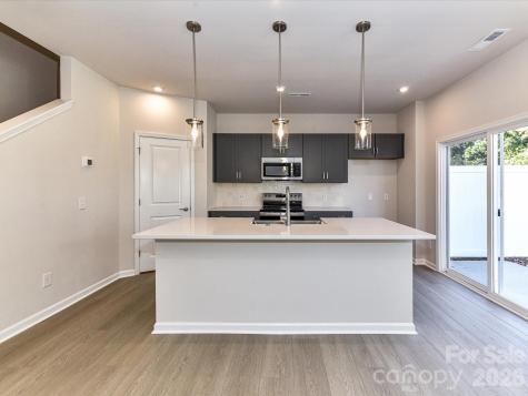 3041 Hutton Gardens Lane Charlotte NC 28269