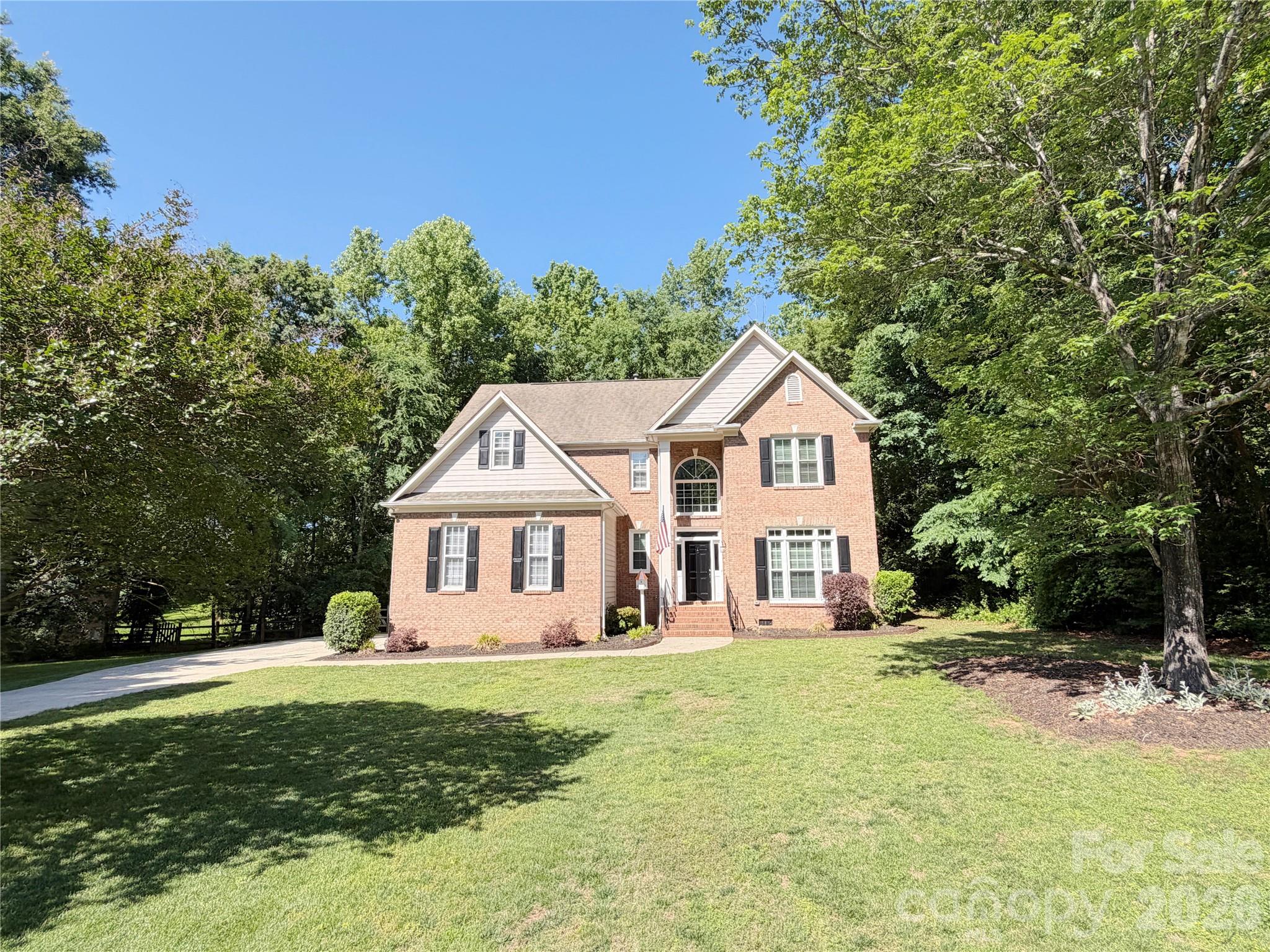 6000 Hunter Lane Matthews NC 28104