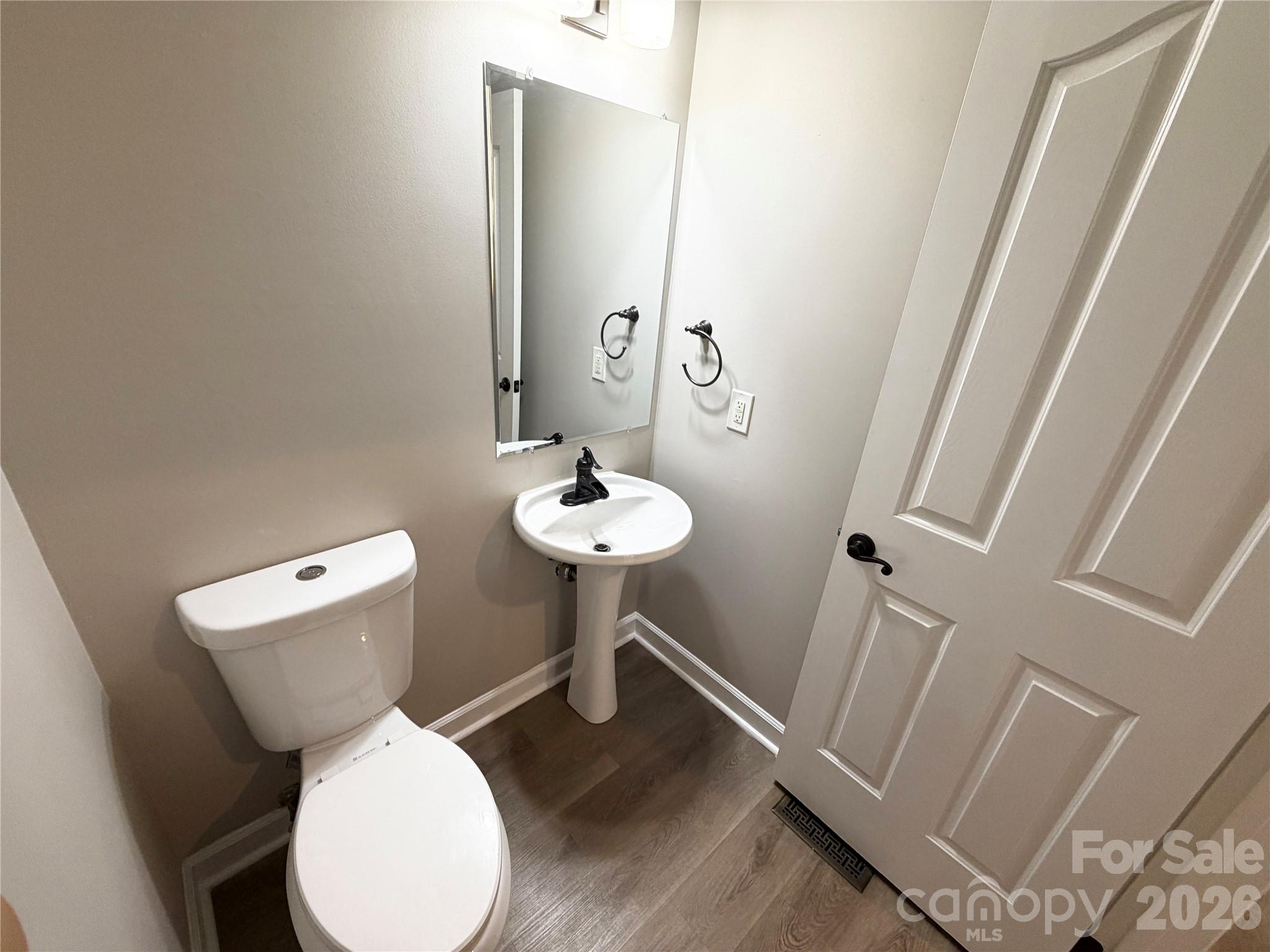 6000 Hunter Lane Matthews NC 28104